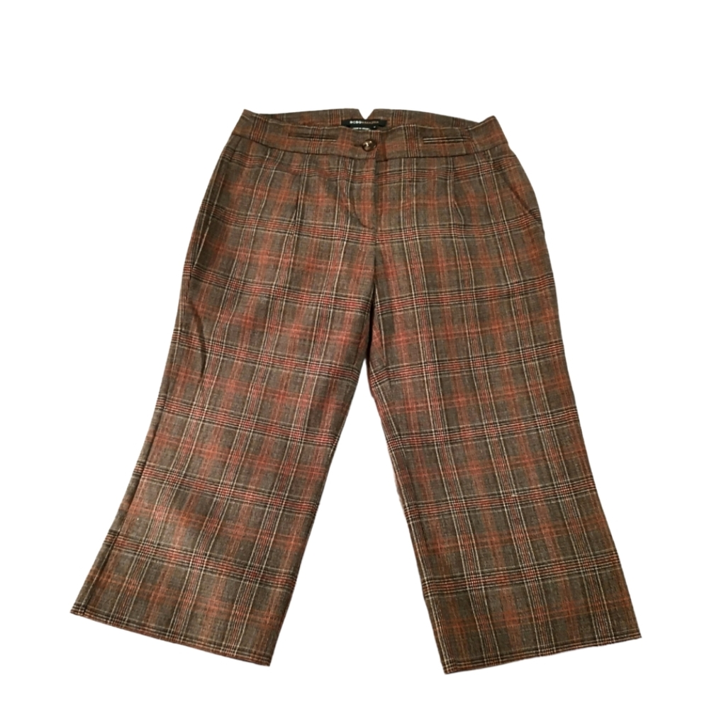 BCBGMAXAZRIA Knee Length Cropped Pants